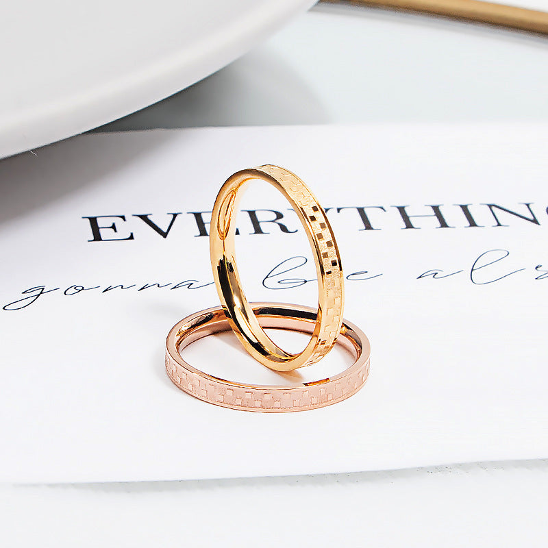 Women's Simple Plaid Gold Plated Light Luxury Rings