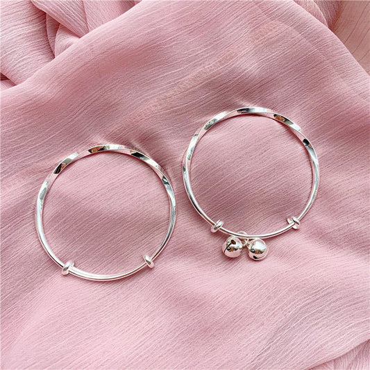 Women's Glossy Twisted Retro Twist Fashion Jewelry Bracelets