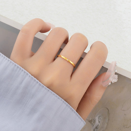Single Rhinestone Titanium Steel Gold Plated Simple Rings