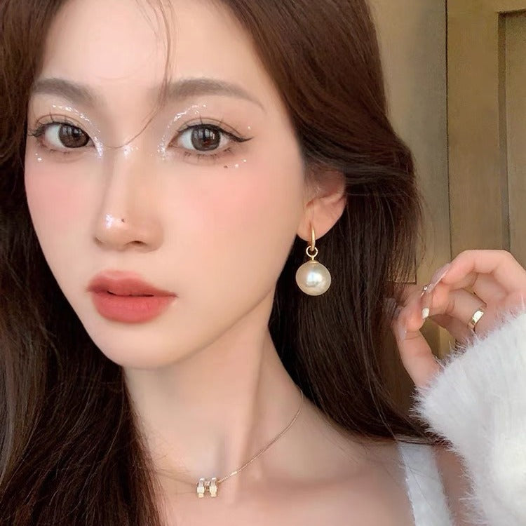 Women's Light Luxury Minority Elegant Big Pearl Titanium Steel Gold Earrings
