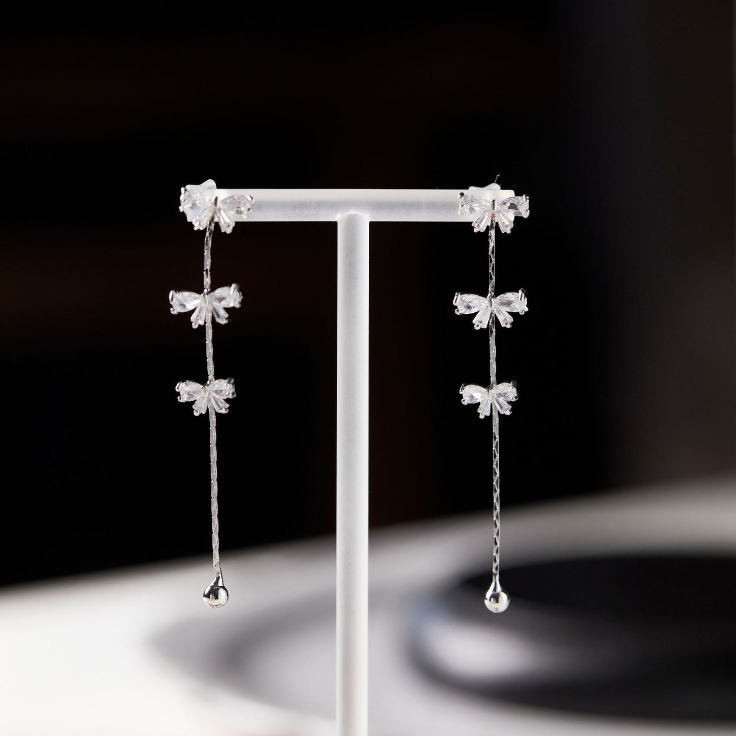 Bow Fringed Zircon Long Ear Clip Earrings