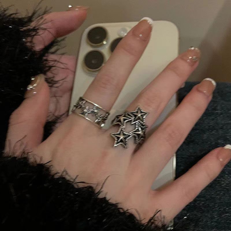 Retro Couple Index Finger Niche Design Rings