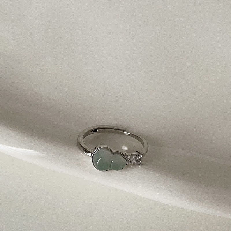 Feeling Chalcedony Gourd Water Drop Female Rings