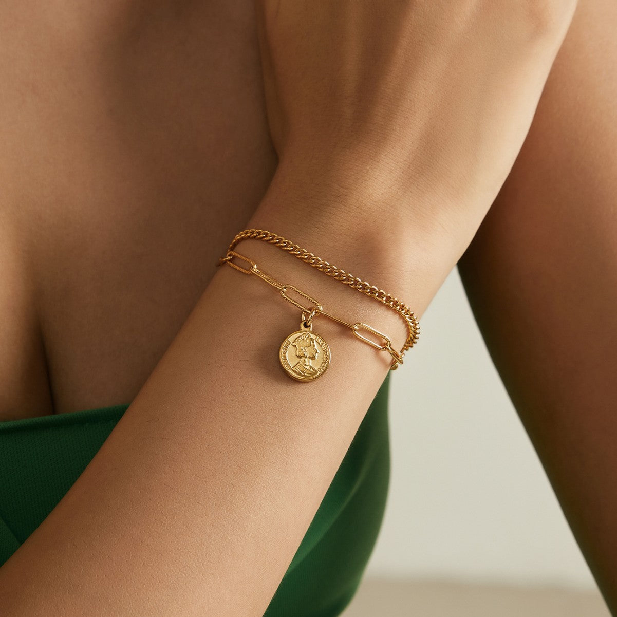 Women's Cross Shelf Queen Four Wild Grass Bracelets