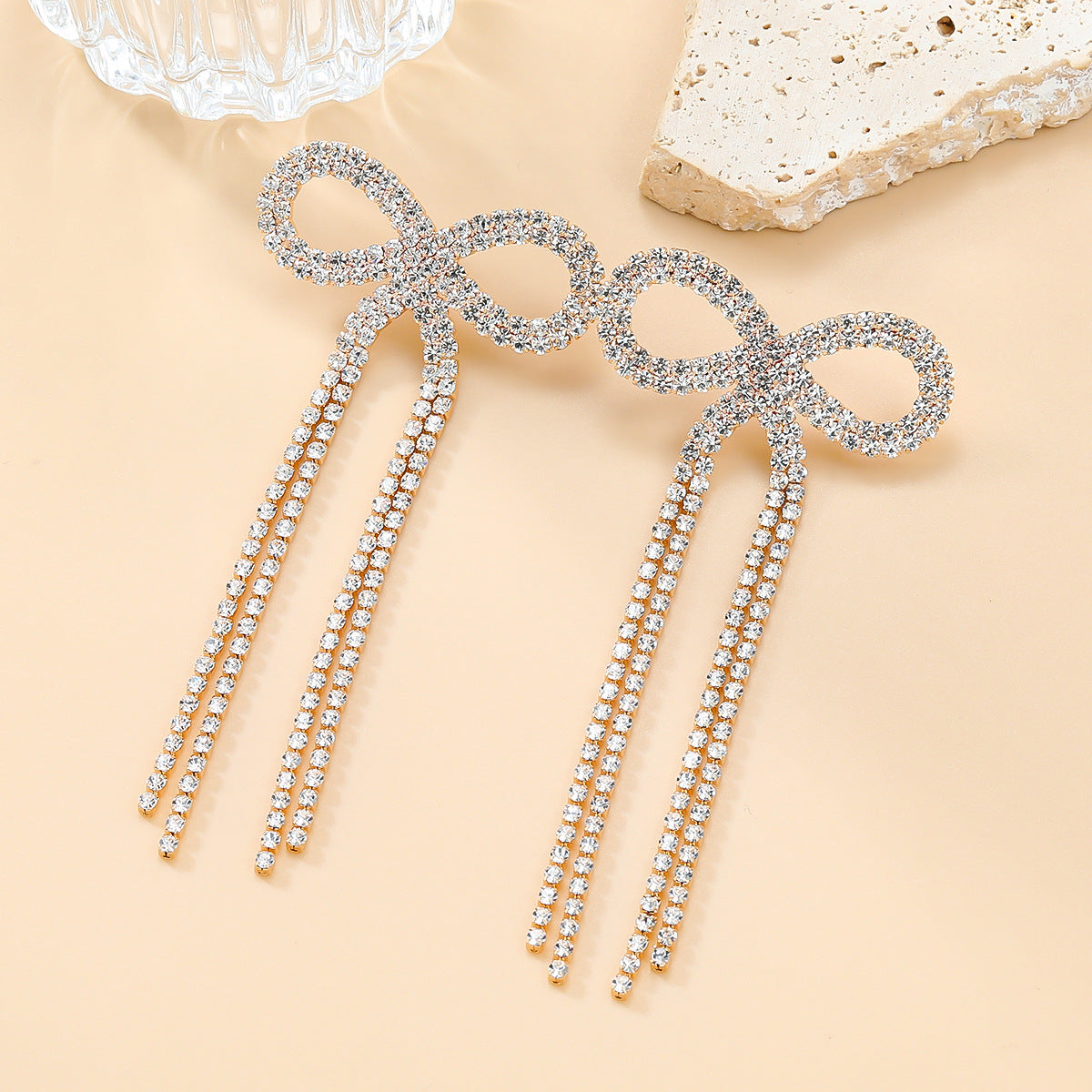 Super Flash Claw Chain Bow Tassel Rings
