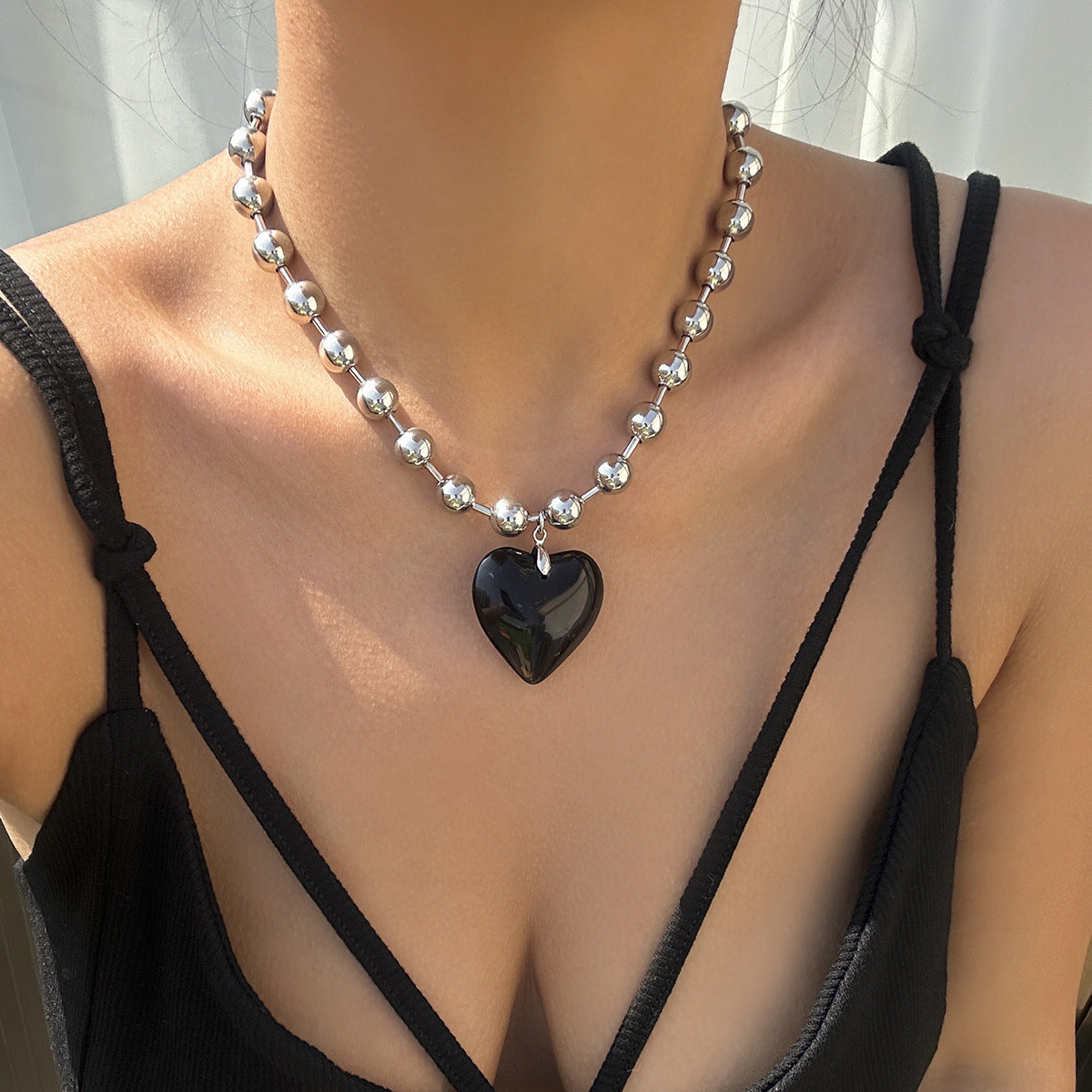 Cool Exaggerated Big Heart Simple Long Necklaces