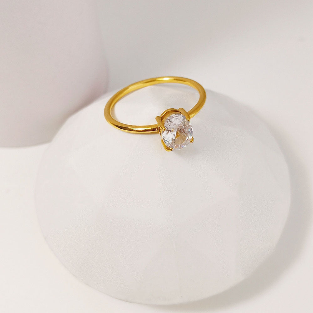 Women's Personalized Design Single Oval Rhinestone Fashion Rings