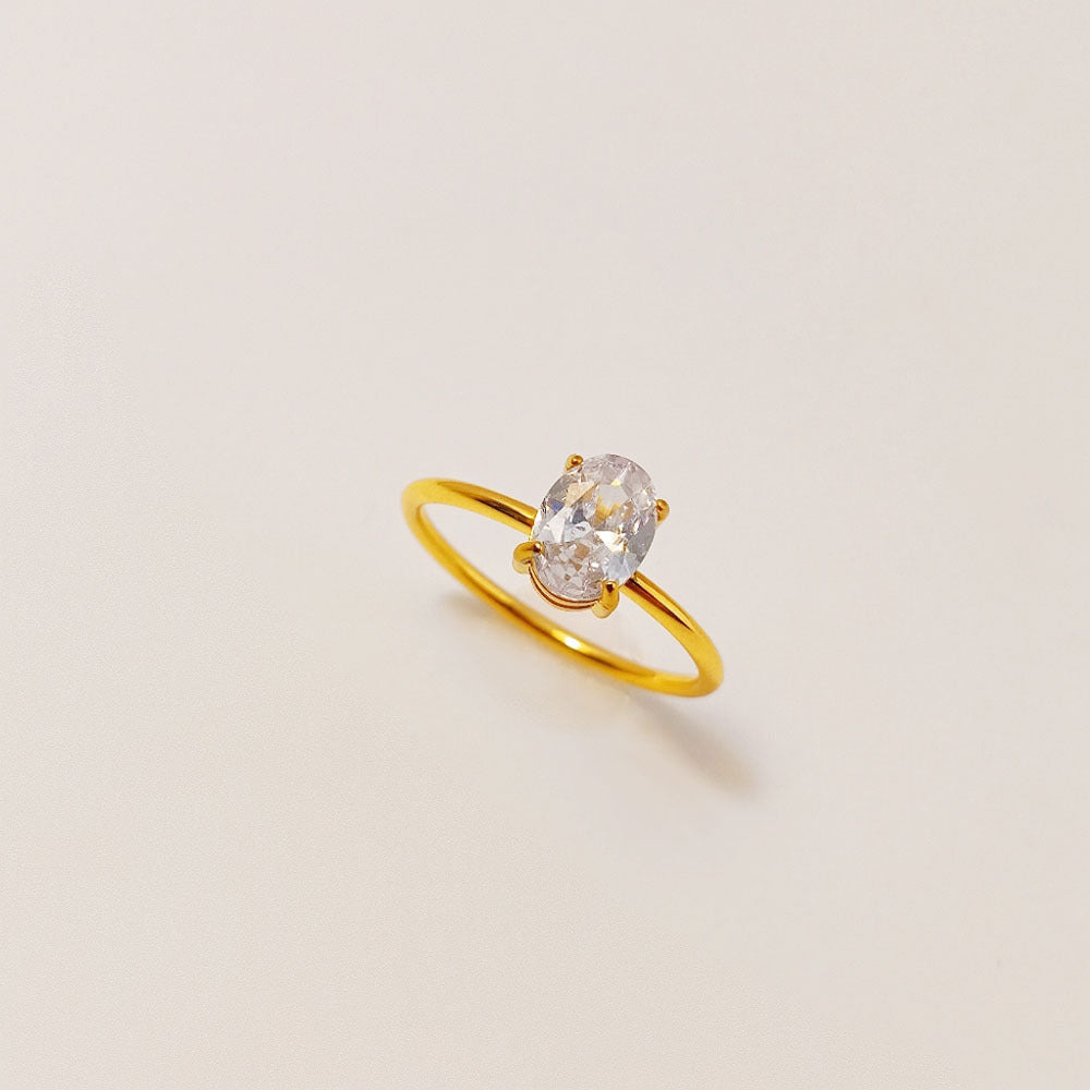 Women's Personalized Design Single Oval Rhinestone Fashion Rings