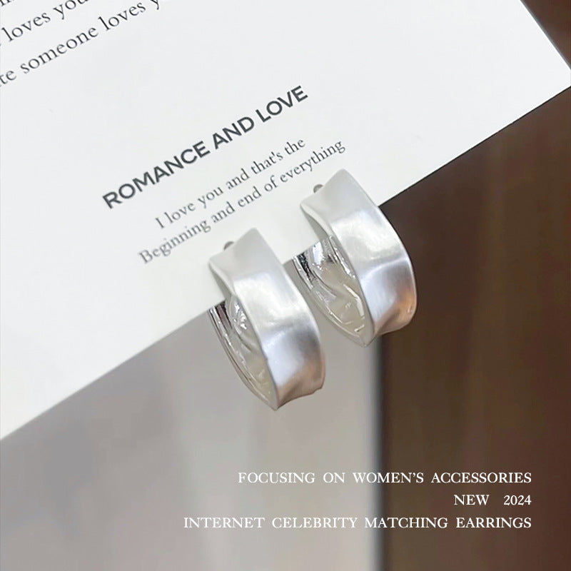 Metal French Style High-grade Frosted Hoop Earrings