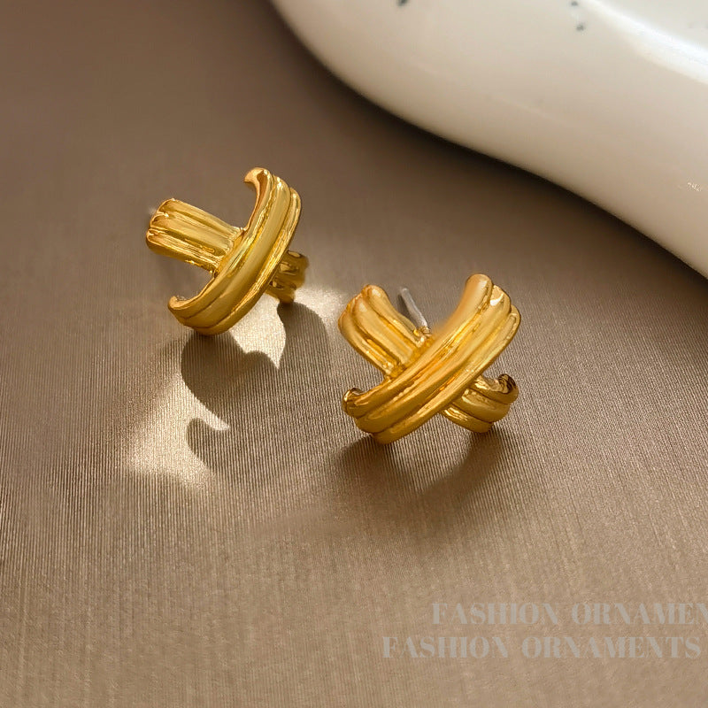 Back To Old Customers Retro Discount Niche Earrings