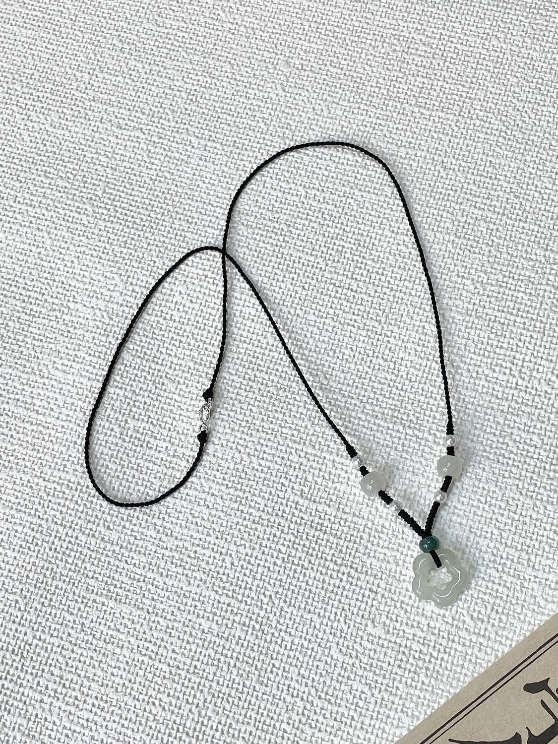 Ancient Style Fresh Imitation Jade Chinese Necklaces