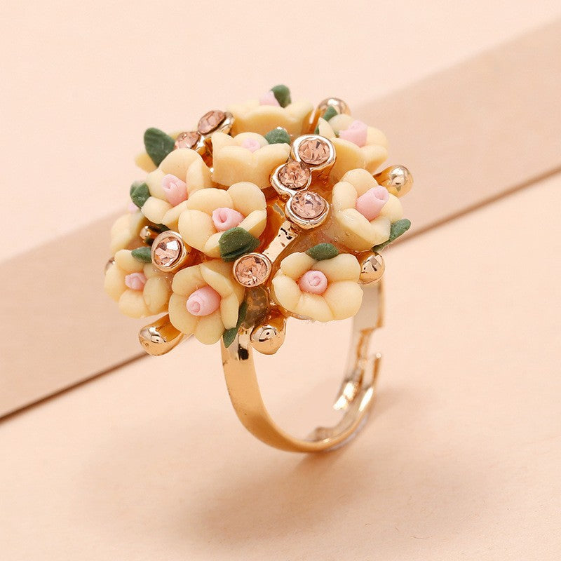 Suit Personality Fashion Female Diamond Ceramic Rings