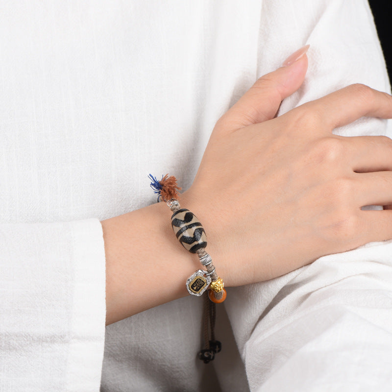 Women's Weaving Tibetan Ethnic Style Tiger Tooth Wrapping Pulp Bracelets