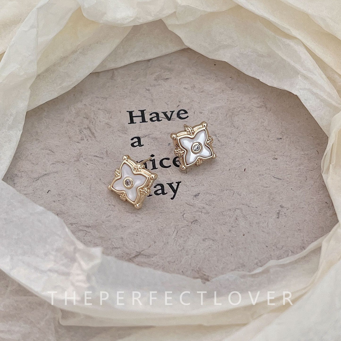 Luxury High-grade Fritillary Flower Square Unique Temperament Earrings