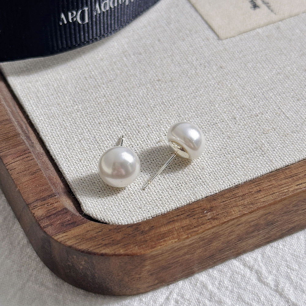 Women's Pearl Fashion High-grade Summer Ear Light Earrings