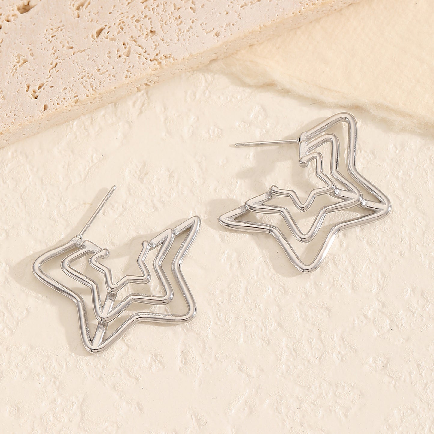 Simple Grace Personality Missing Angle Exaggerated High-grade Earrings