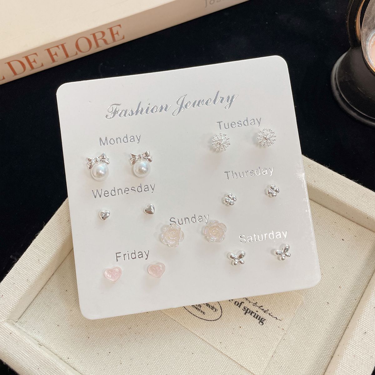 Bowknot Week Female Sier Needle Niche Earrings