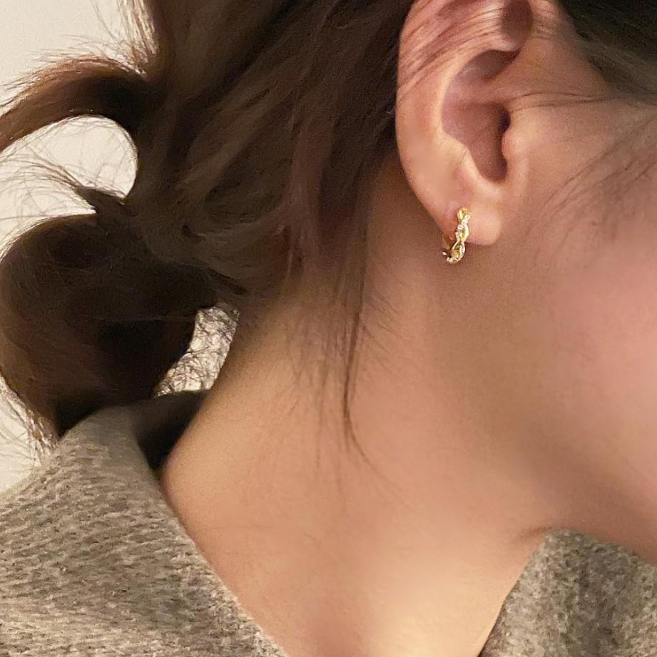 Women's Korean Style Sterling Sier White Zircon Earrings