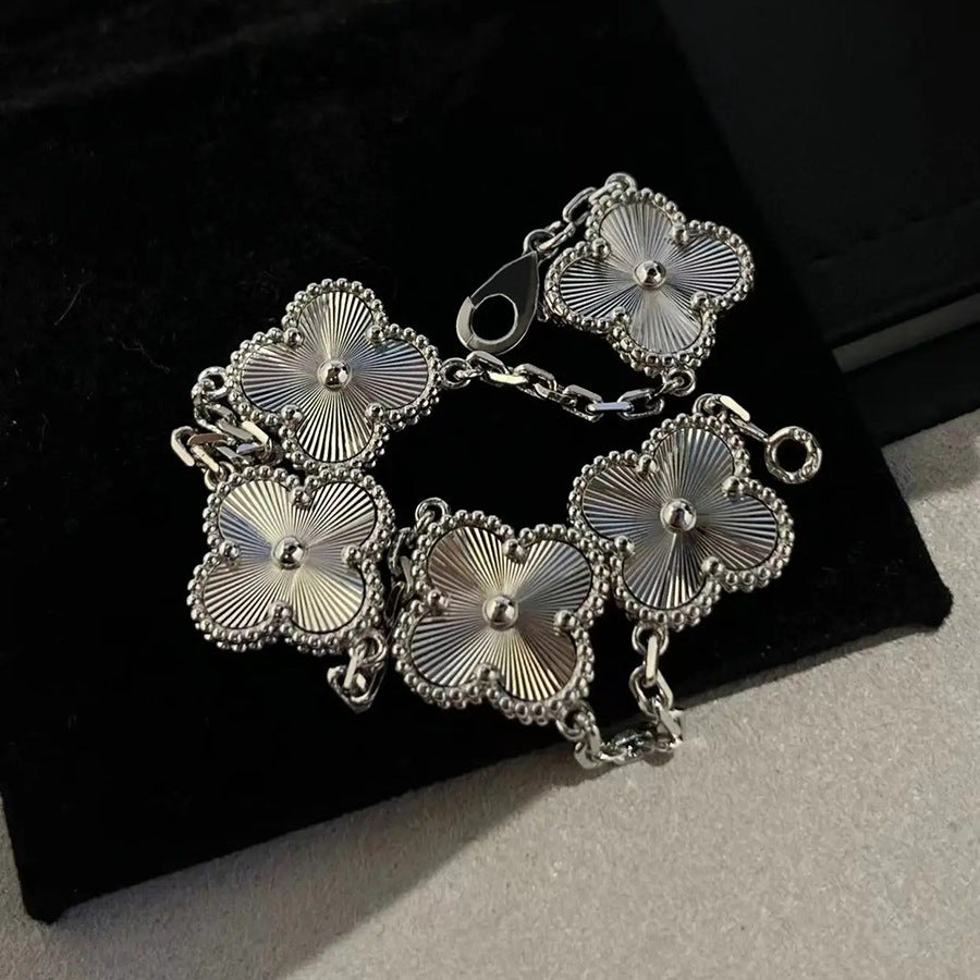 Clover Laser Female Sier Light Luxury Bracelets