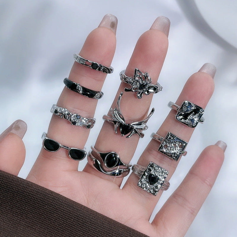 Black Zircon Texture Pleated Butterfly Opening Female Graceful Fashionable Rings