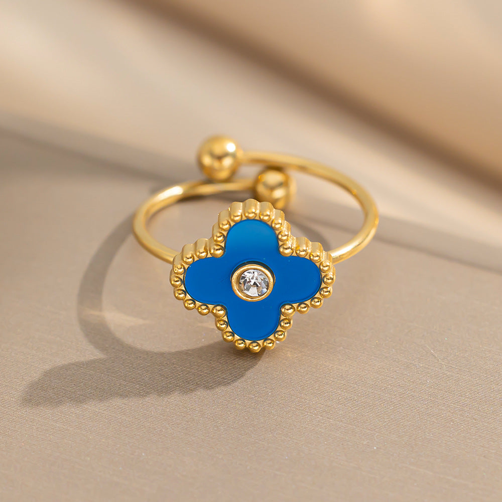 Niche Sweet Middle Diamond Four-leaf Clover Rings