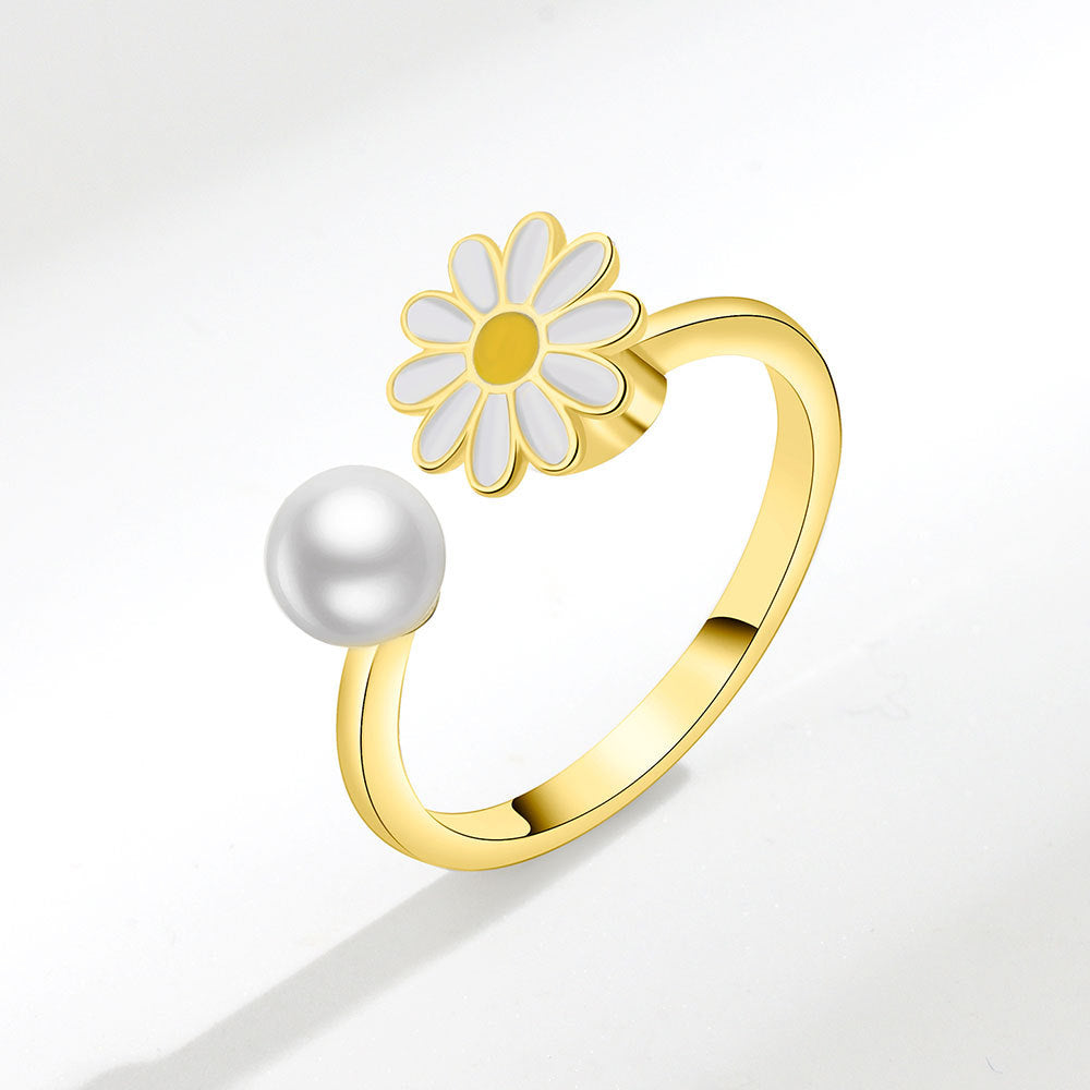 Women's Little Daisy Spinning Design Sense Small Flower Pearl Creative Rings