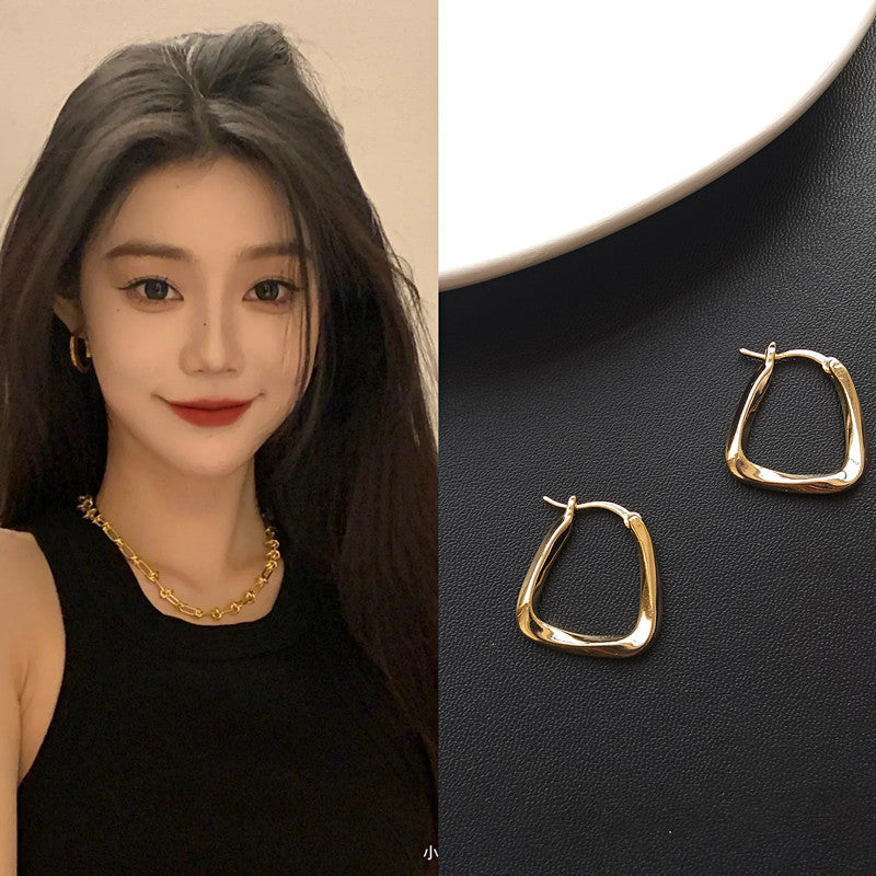 Women's Simple Temperament Ear Clip High-grade Niche Rings