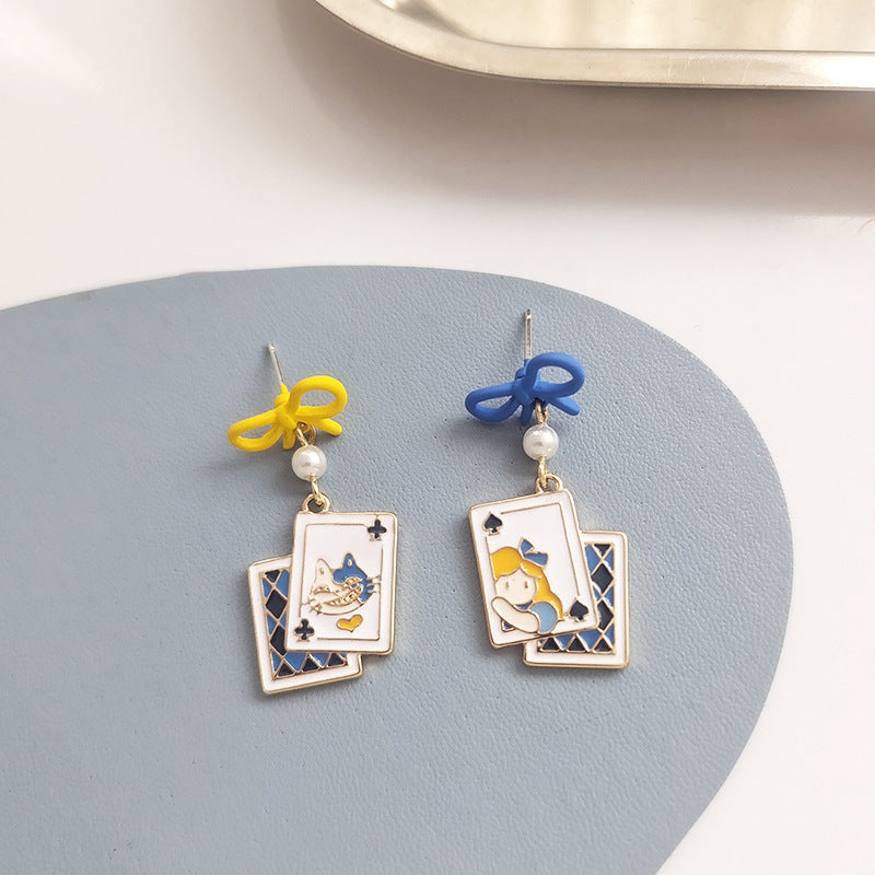 Needle Contrast Color Dripping Asymmetric Small Animal Ear Earrings