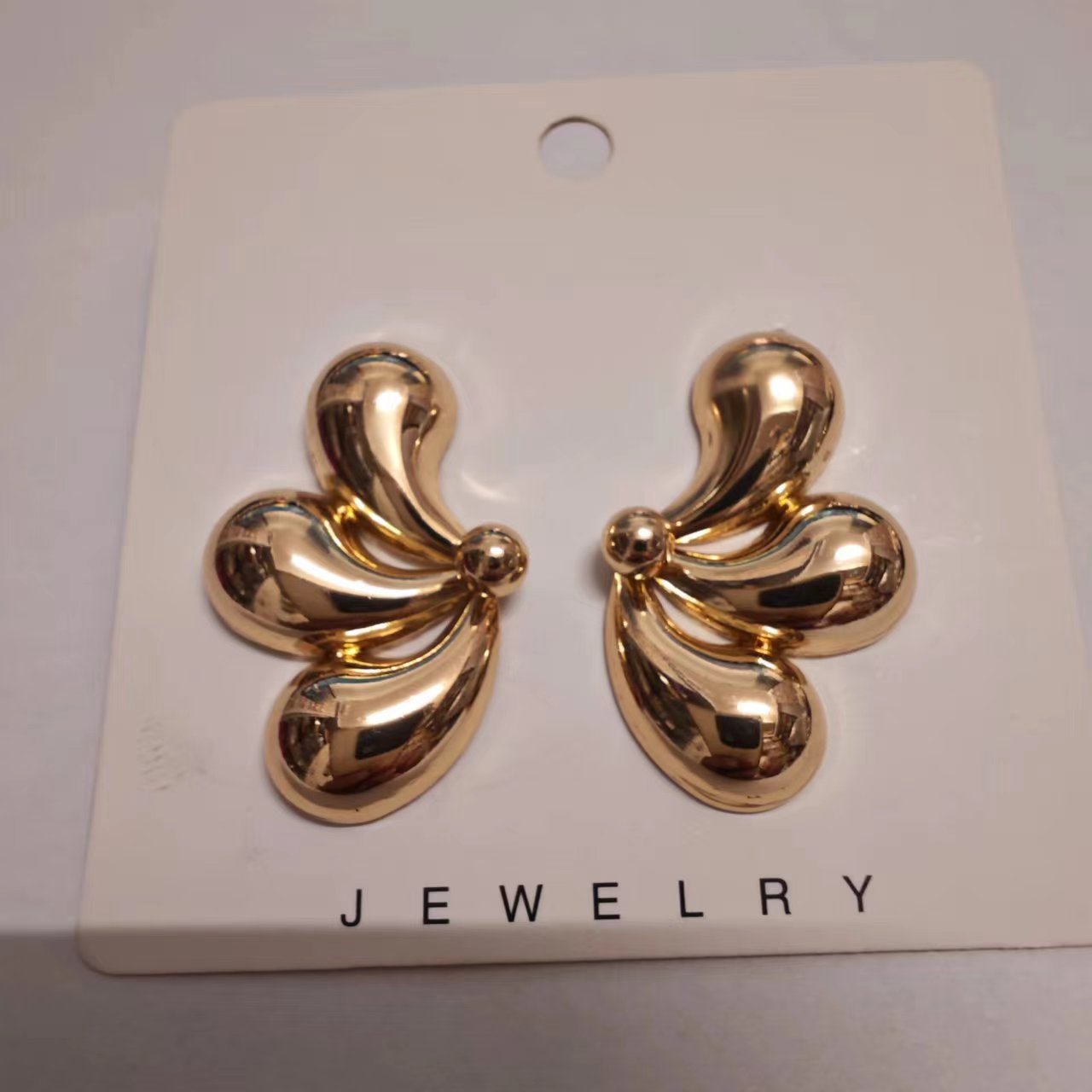 Trendy Slouchy Simple Fashion Vintage Vertical Earrings