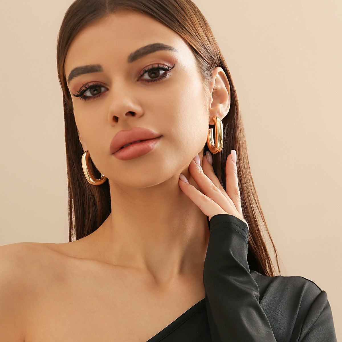 Women's Commuter Geometric Metal Water Drop Ear Personality Simple Earrings