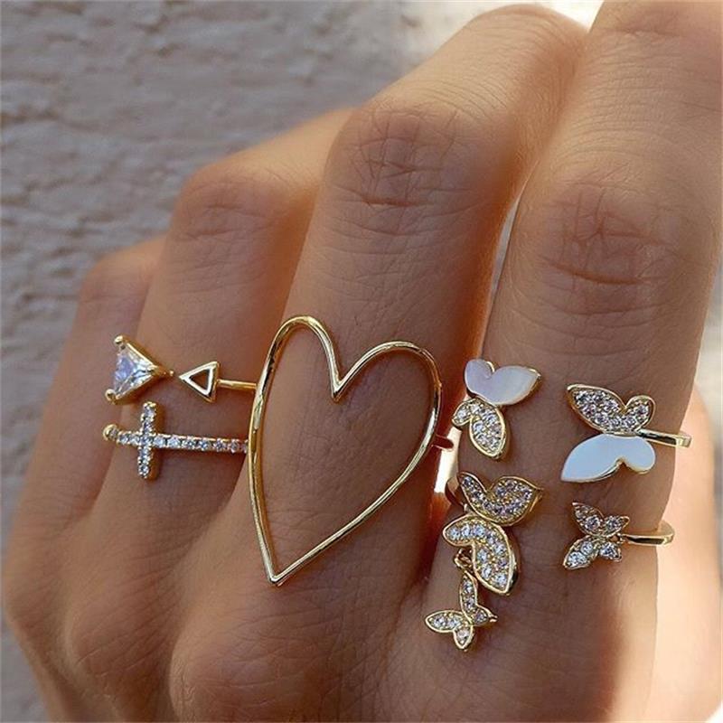 Women's Retro Golden Personality Independent Packaging Butterfly Rings