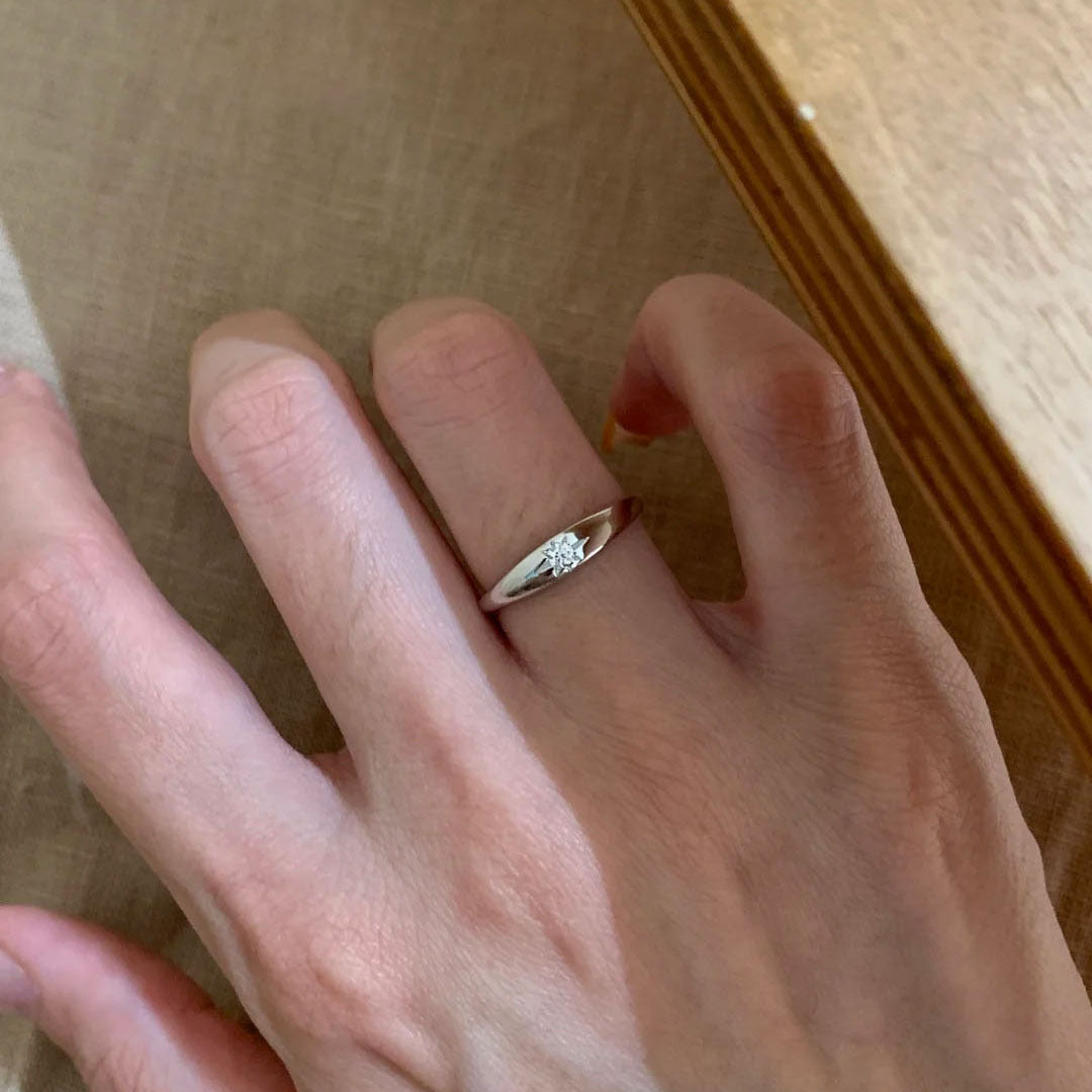 Eight Awn Star Pole Simple Design Ring