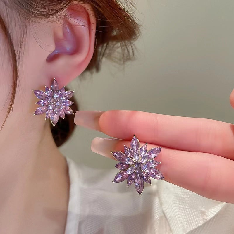 Sier Needle Simple Exquisite Square Zircon Light Luxury High-grade Earrings