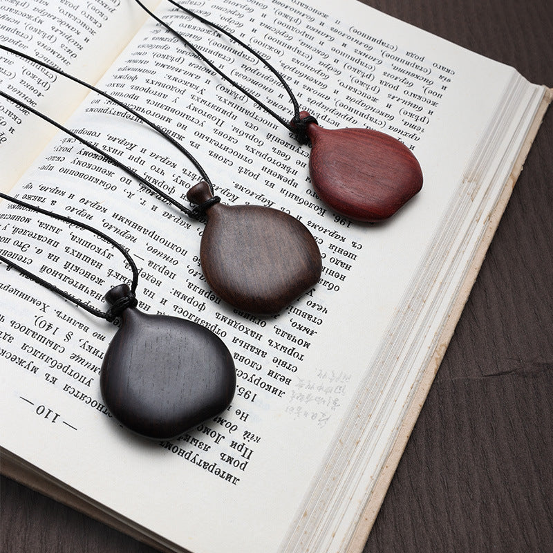 Female Light Luxury Minority Sweater Chain Necklaces