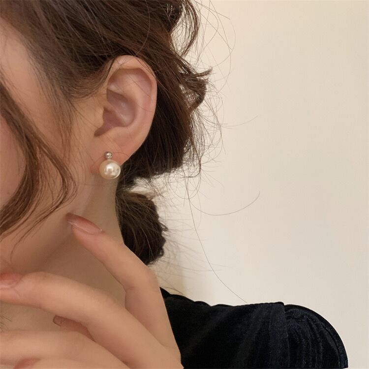 Women's French Style Vintage Zircon Bright Pearl For Earrings