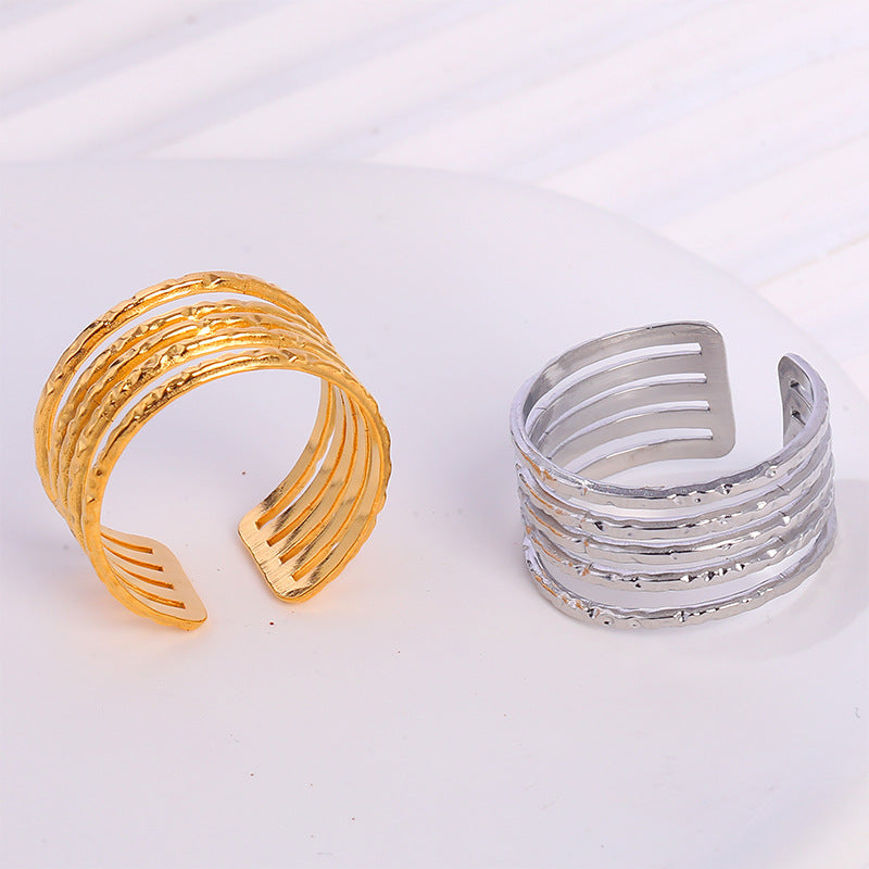 Steel Gold-plated Love Heart Flowers Glossy Rings