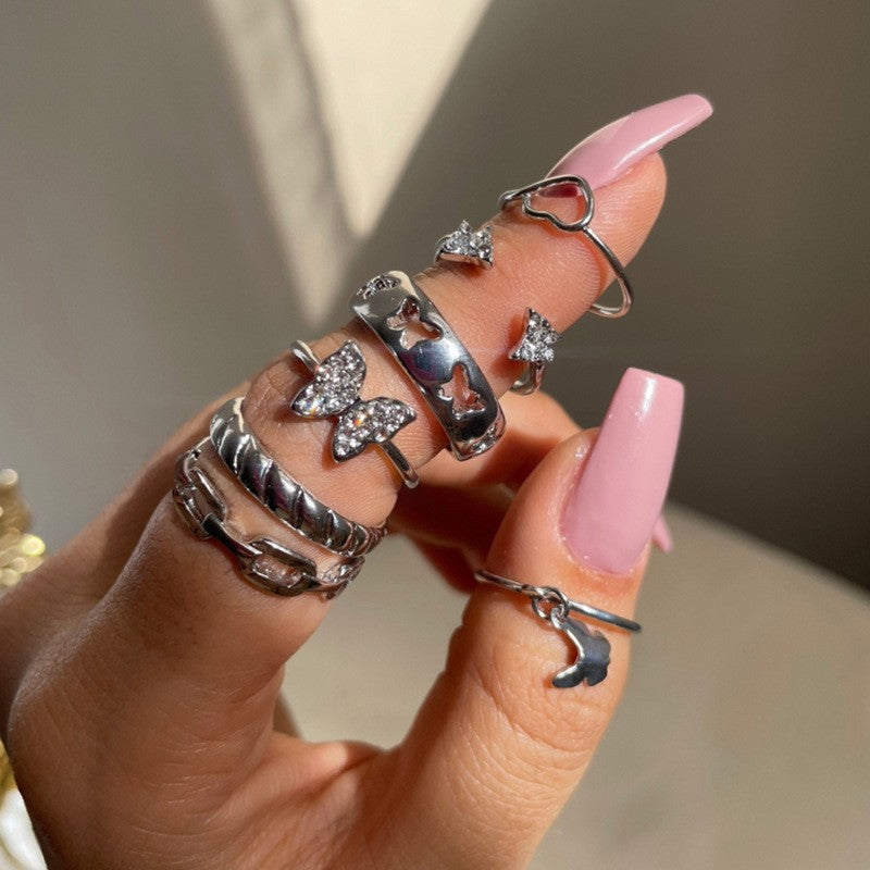 Pearl Female Niche Senior Knuckle Suit Rings