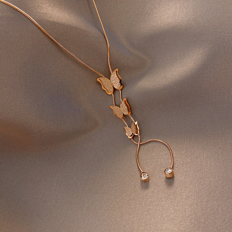 Female Clavicle Chain Temperament Wild Three-dimensional Gold Titanium Necklaces