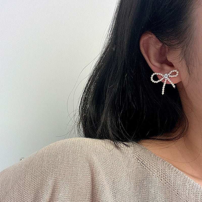Bow Female Niche Retro Personality Minimalism Earrings