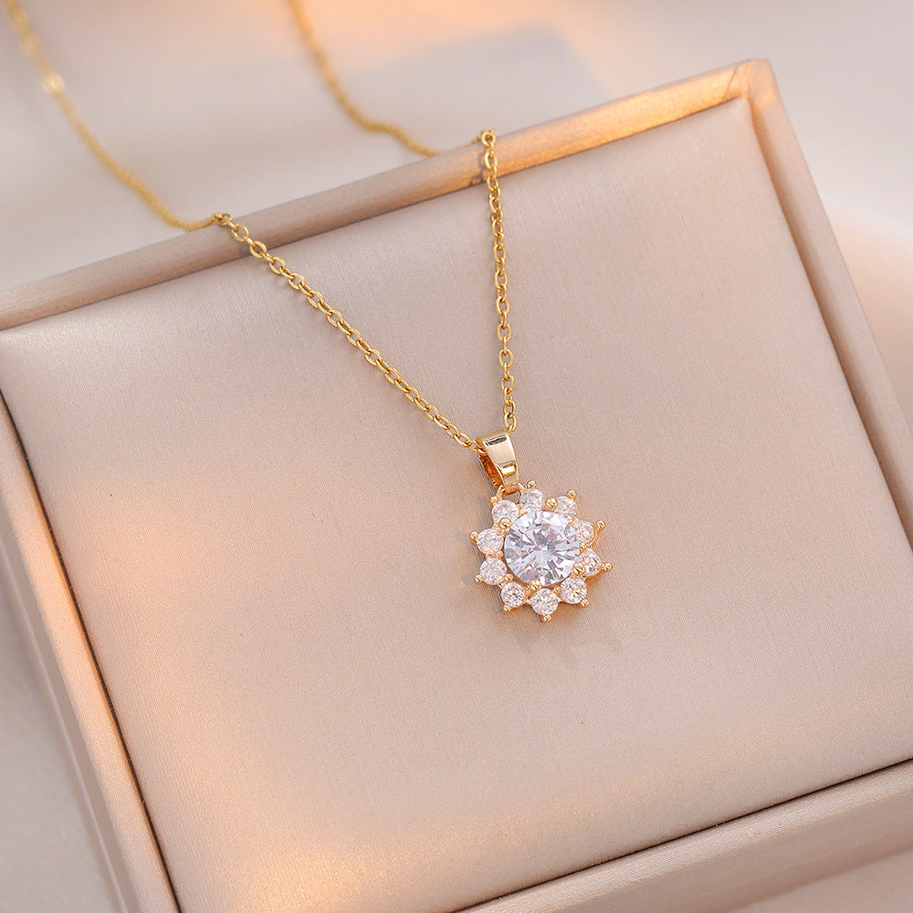 Women's Temperament Micro Rhinestone Style Clavicle Chain Necklaces
