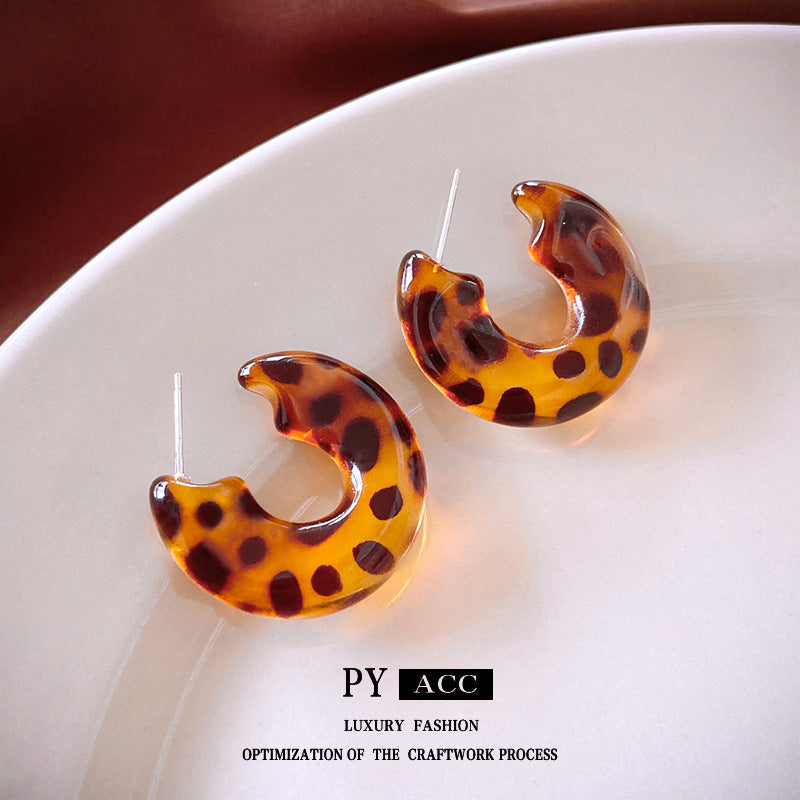 Women's Needle Arc Leopard Print Retro Fashion Earrings