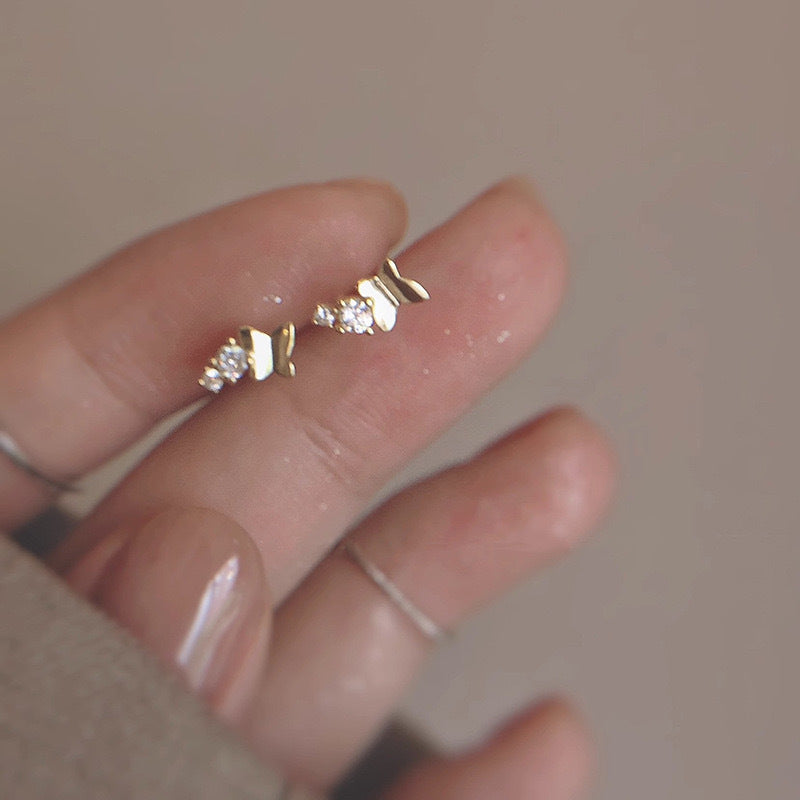 Women's Mini Butterfly Diamond For Simple Light Earrings