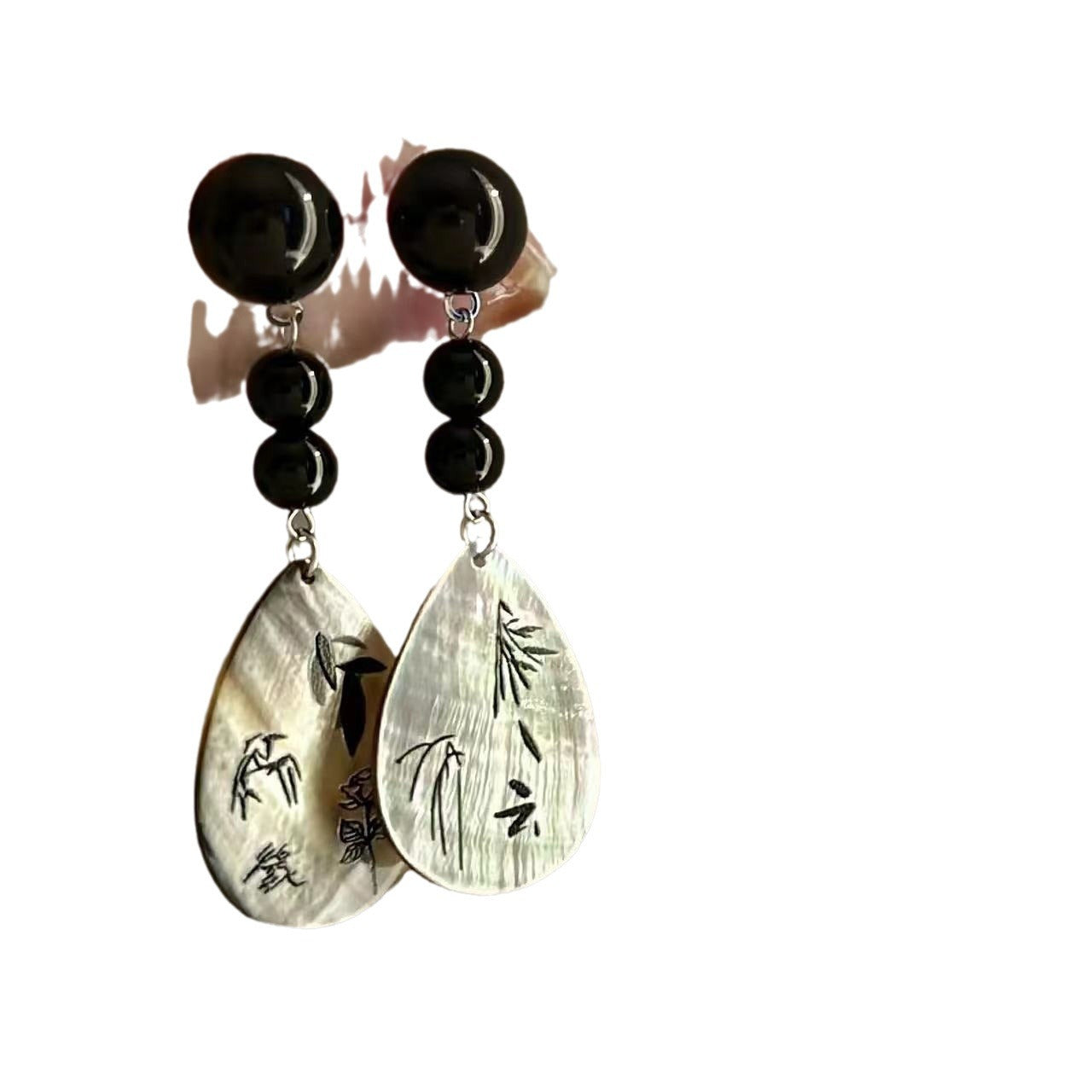 Ink Female Niche Design Ear High Earrings