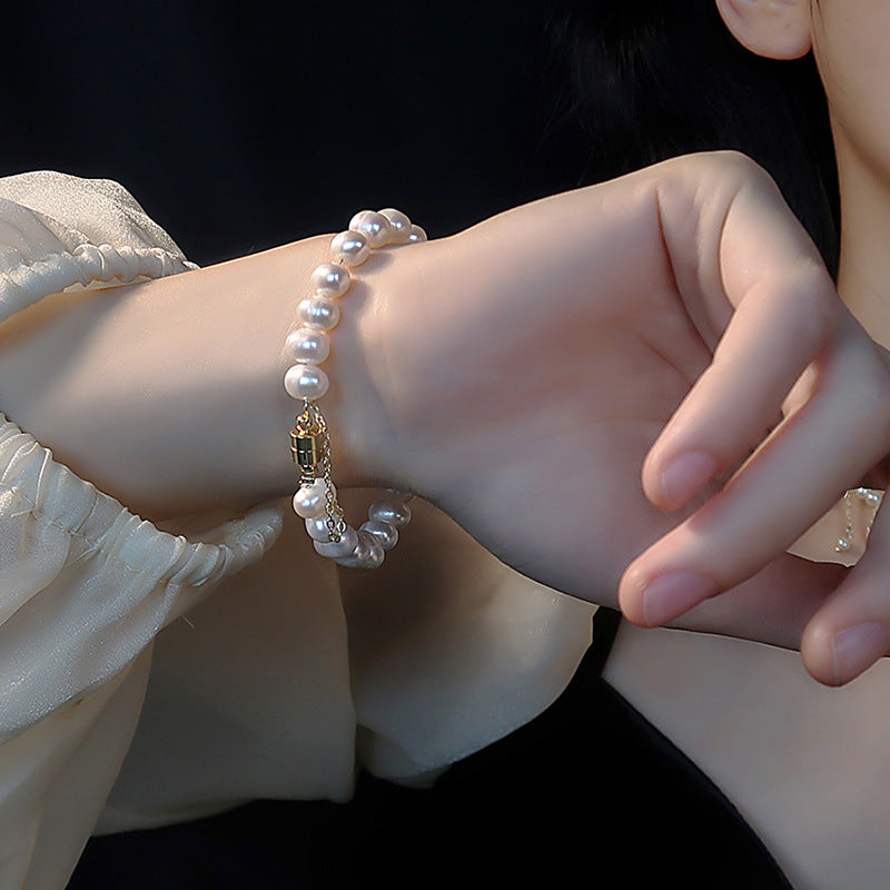 Women's Baroque Natural Freshwater Pearl Light Luxury Bracelets