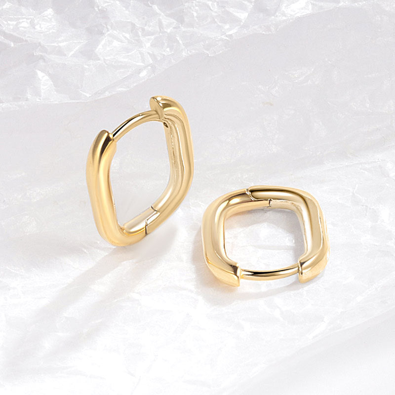 Women's Gold U-shaped Trendy Simple Style Geometric Earrings