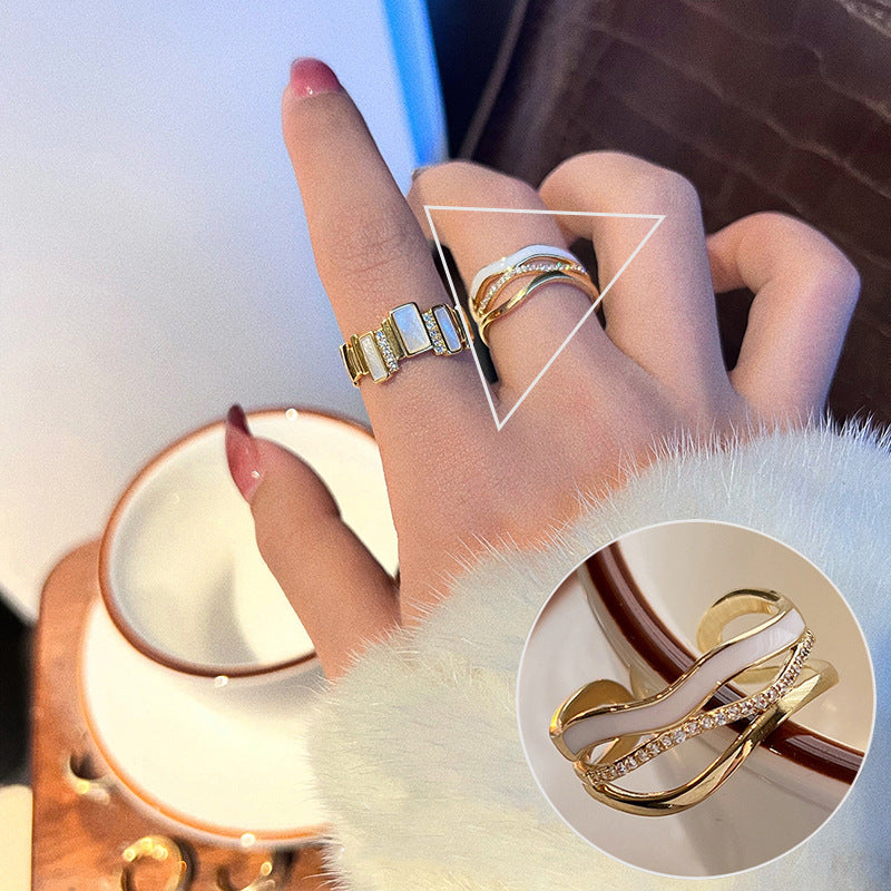 Women's Shaped Retro Stylish Water Drop Texture Rings