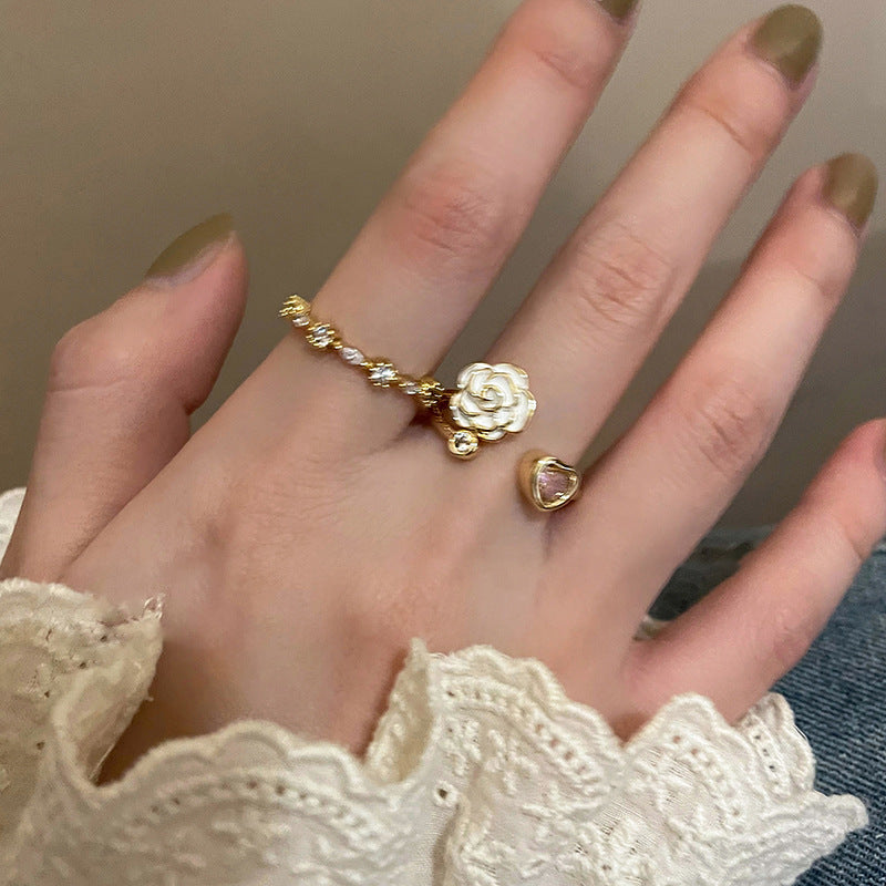 Camellia Heart-shaped Open Female Niche Design Rings
