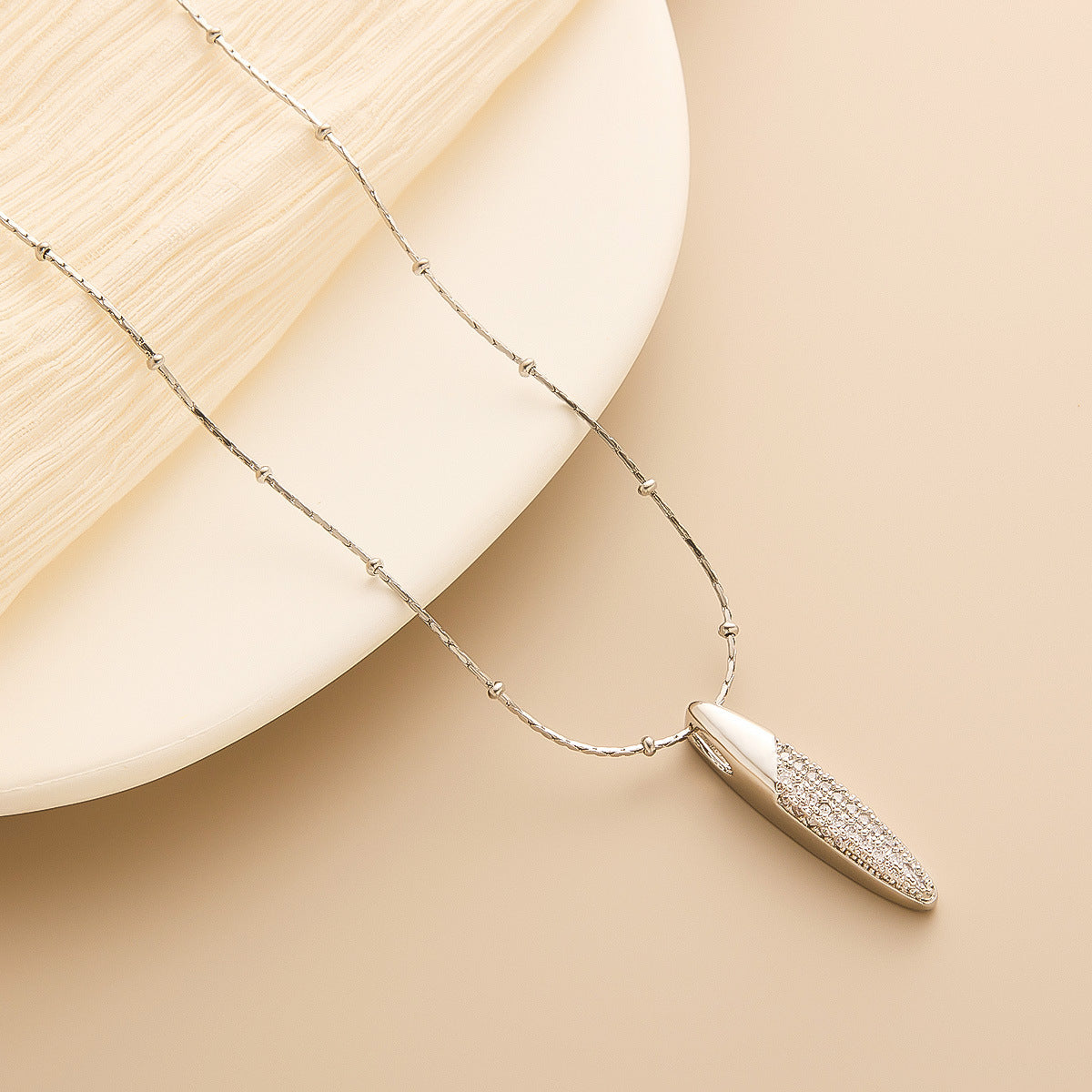 Women's Simple Fashion Design Titanium Steel Tassel Necklaces