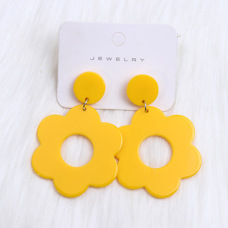 Women's Cutout Acrylic Fashion Simple Style Sweet Earrings