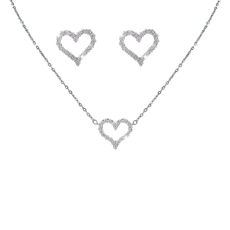 Hollow Heart Ear Three-piece Suit Fashion Necklaces